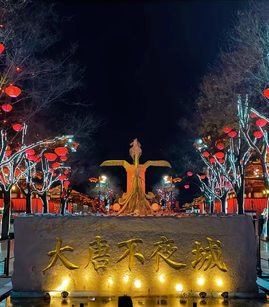 超级夜赛：灯火辉煌的速率盛宴的简单介绍